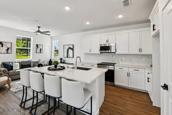 6435 Jacinto Avenue, Sacramento, CA 95823