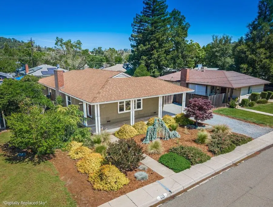 221 Sutter Street, Auburn, CA 95603 - #2