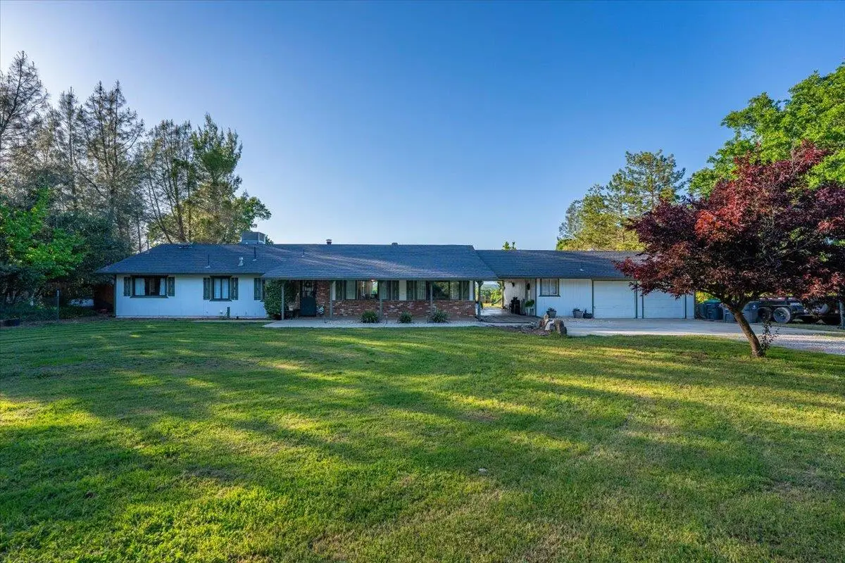 18900 Laurel Way, Cottonwood, CA 96022 - #1