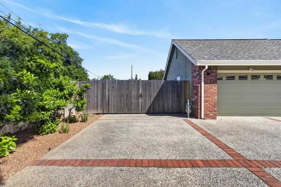 1921 Belcot Road, Sacramento, CA 95825 - #3