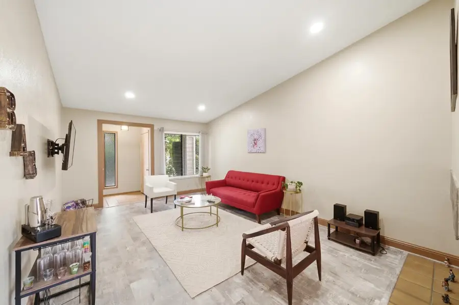 7677 Harvest Woods Drive, Sacramento, CA 95828 - #3