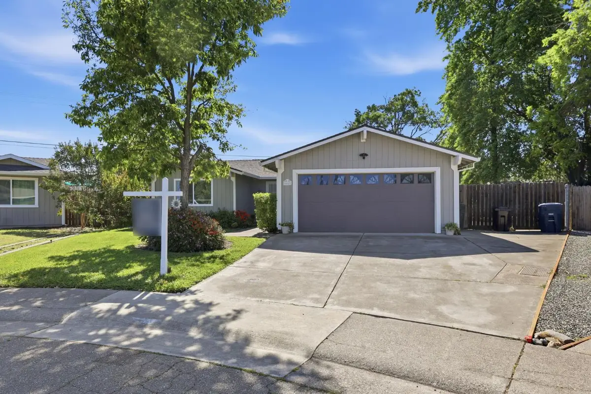 6640 Ibex Woods Court, Citrus Heights, CA 95621 - #1