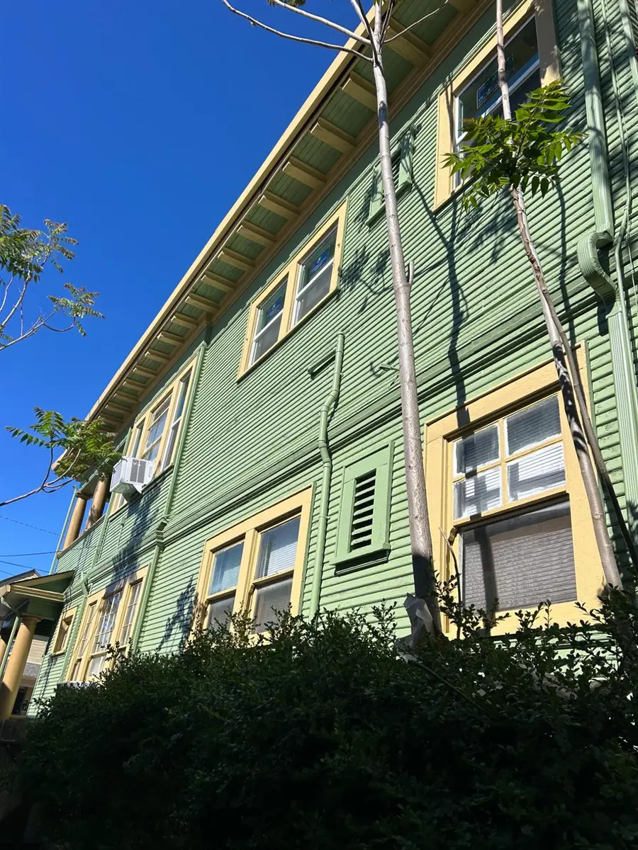 326 E Acacia Street, Stockton, CA 95202 - #3