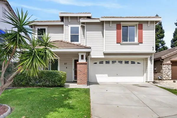 27 Blue Fern Court, Sacramento, CA 95833