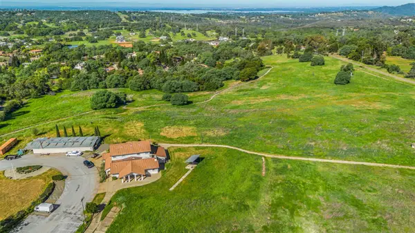 3000 Alexandrite Drive, Rescue, CA 95672