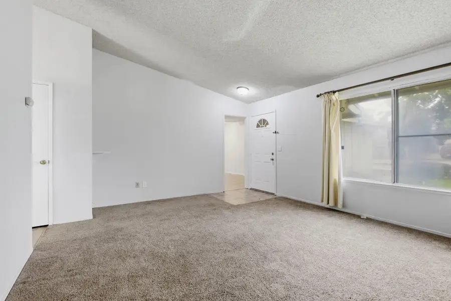 6613 Mercedes Avenue, Citrus Heights, CA 95621 - #2