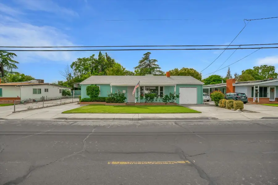 531 Locust Avenue, Manteca, CA 95337 - #2