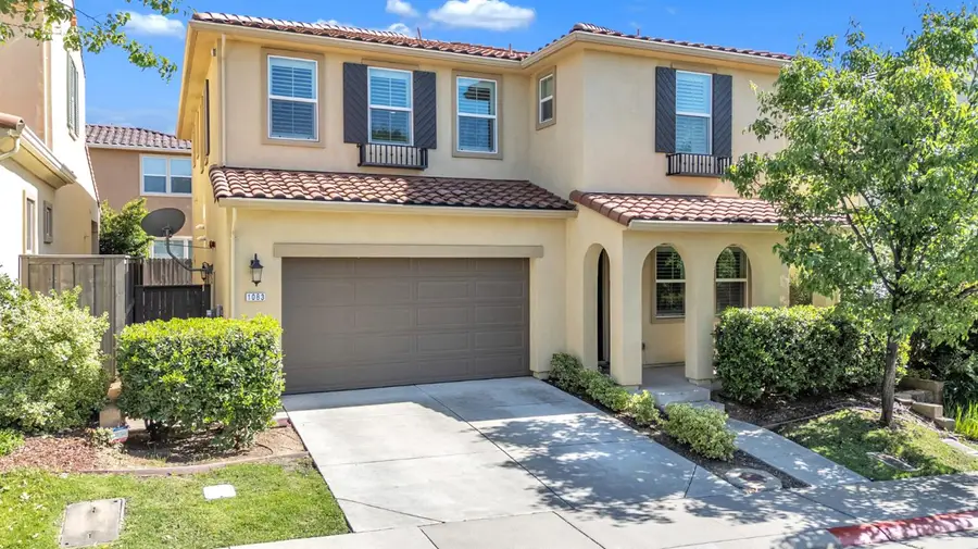 1083 Yucca Drive, El Dorado Hills, CA 95762 - #2