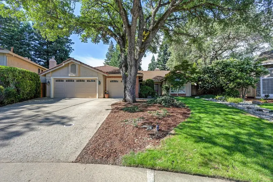 110 Guernsey Court, Folsom, CA 95630 - #2