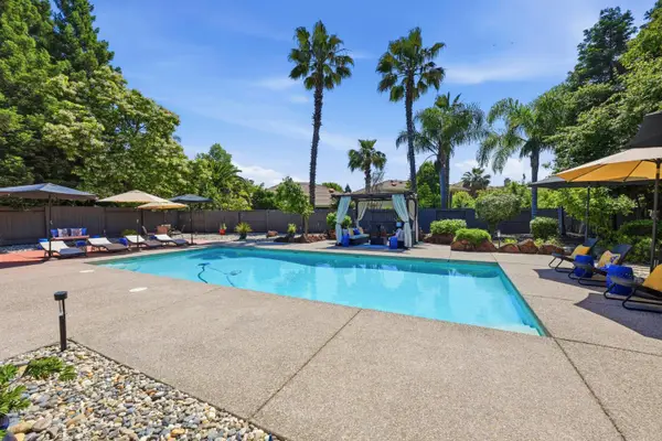 1570 Danbrook Drive, Sacramento, CA 95835