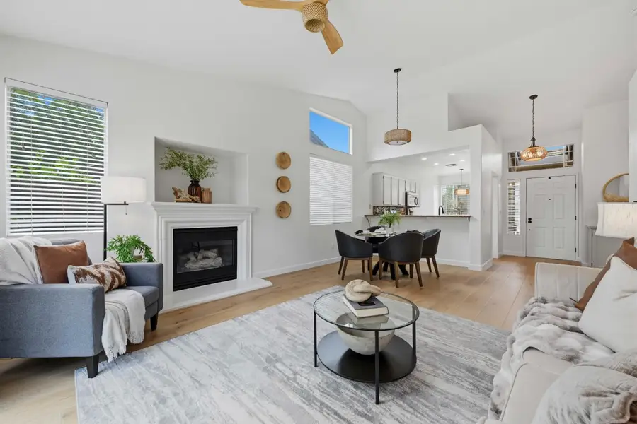 118 Farham, Folsom, CA 95630 - #3