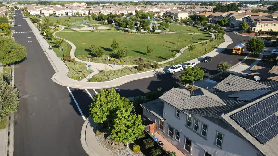10005 W Atrio Circle, Elk Grove, CA 95757 - #2