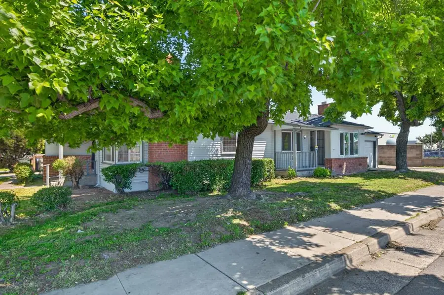 5015 Fruitridge Road, Sacramento, CA 95820 - #3
