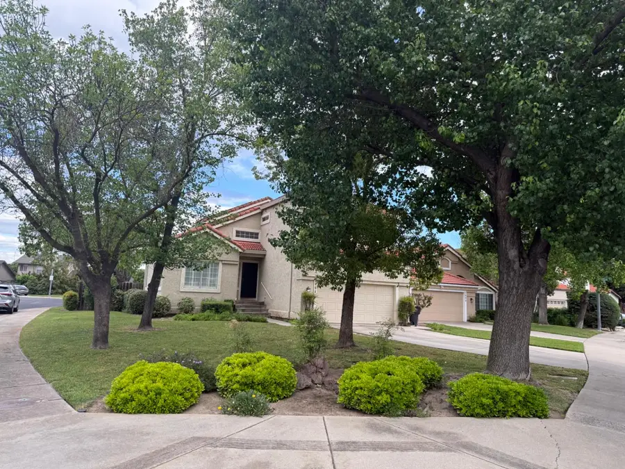 1004 Shasta Avenue, Modesto, CA 95358 - #2