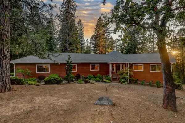 10948 Hidden Lake Court, Nevada City, CA 95959