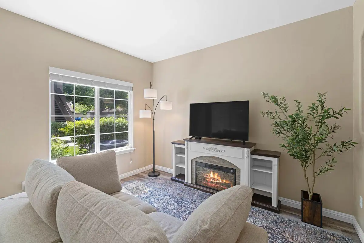 4200 E Commerce Way #2414, Sacramento, CA 95834 - #1