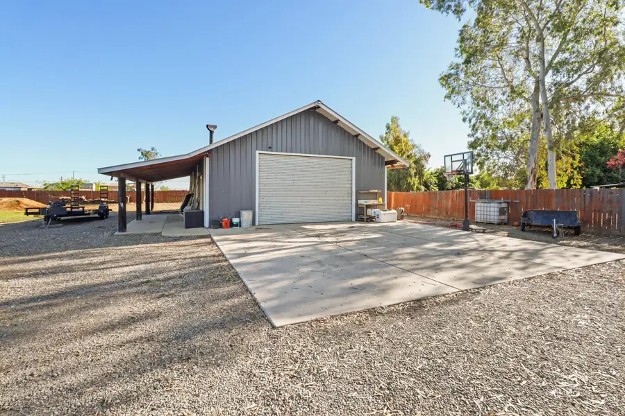 1404 Butterfly Lane, Olivehurst, CA 95961 - #2