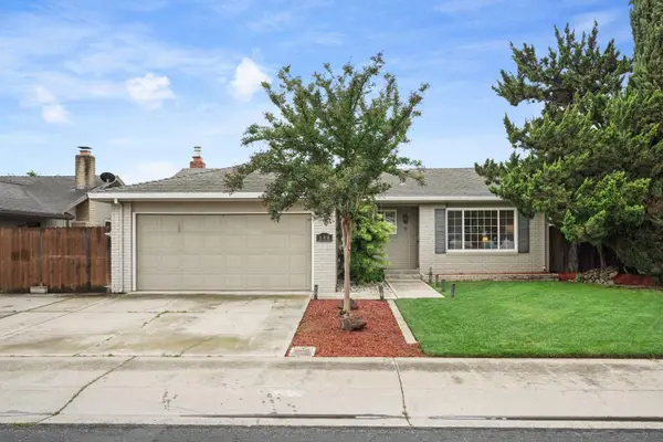 108 Ridge Drive, Lodi, CA 95240