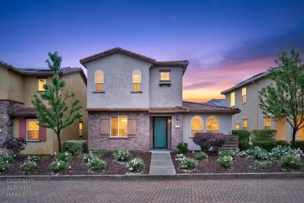 203 Rochdale Street, Roseville, CA 95661