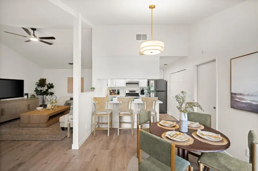 2 Cantina Court, Sacramento, CA 95828 - #3