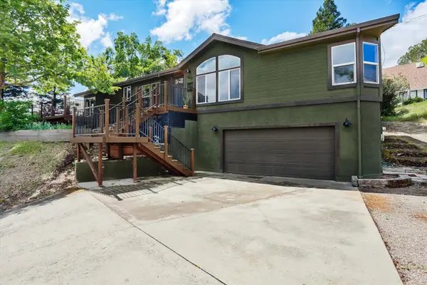4221 Lakeview Drive, Ione, CA 95640