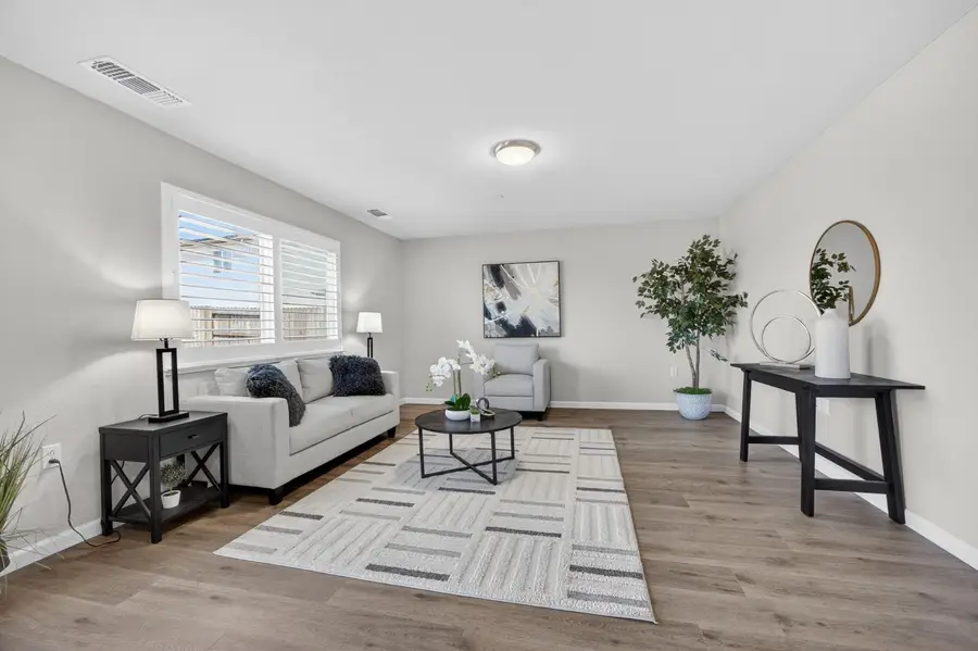 4265 Verdant Street, Stockton, CA 95204 - #2