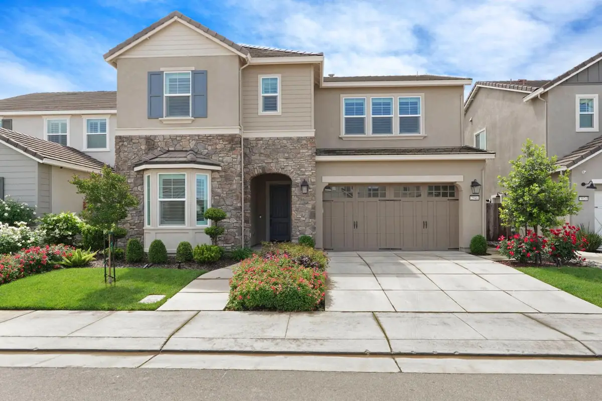 2946 Valencia, Lodi, CA 95242 - #1