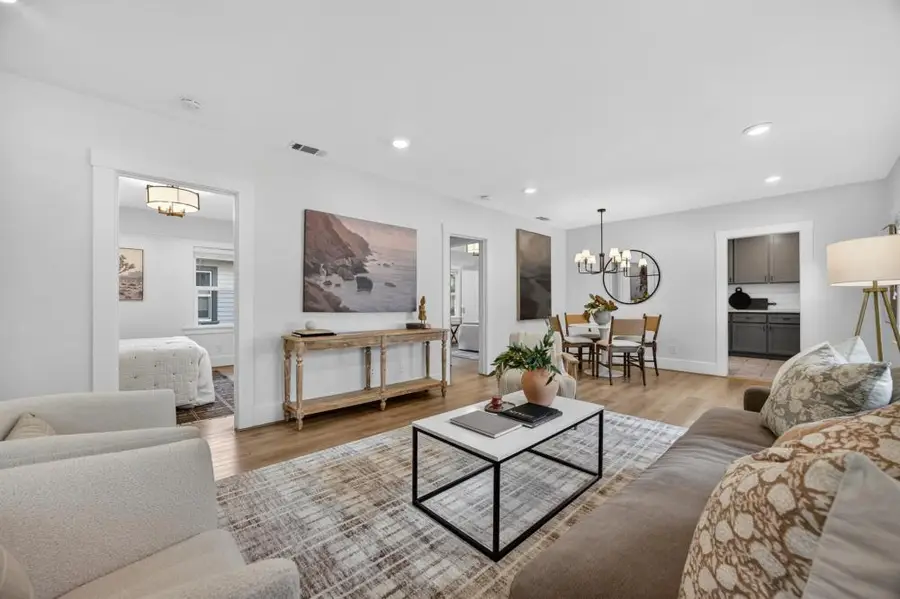 825 7th Avenue, Sacramento, CA 95818 - #3