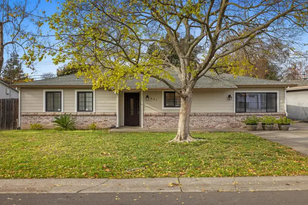 931 Amberwood Rd, Sacramento, CA 95864