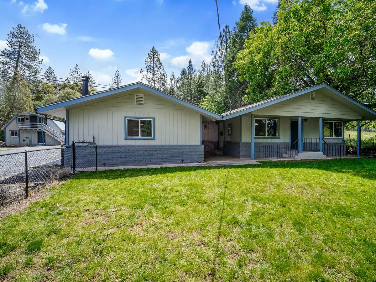 7131 Mount Aukum Rd, Somerset, CA 95684 - #1