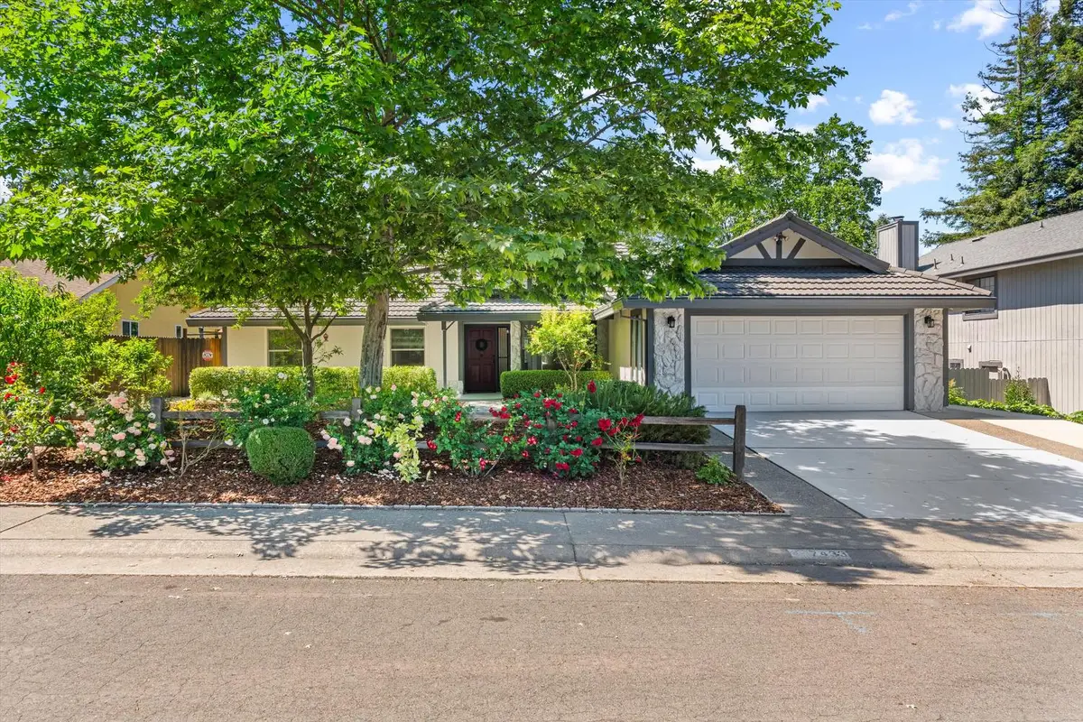 7433 Walnut Rd, Fair Oaks, CA 95628 - #1
