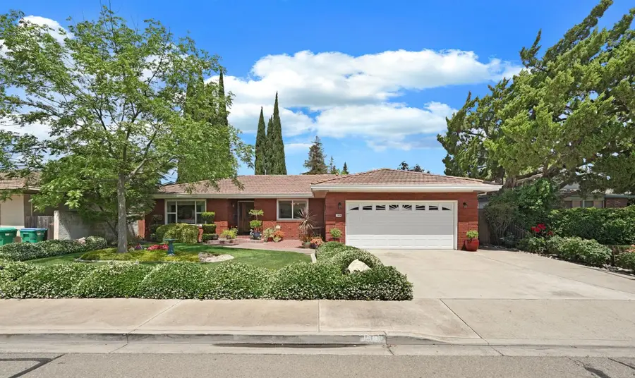 1909 W Vine Street, Lodi, CA 95242 - #2