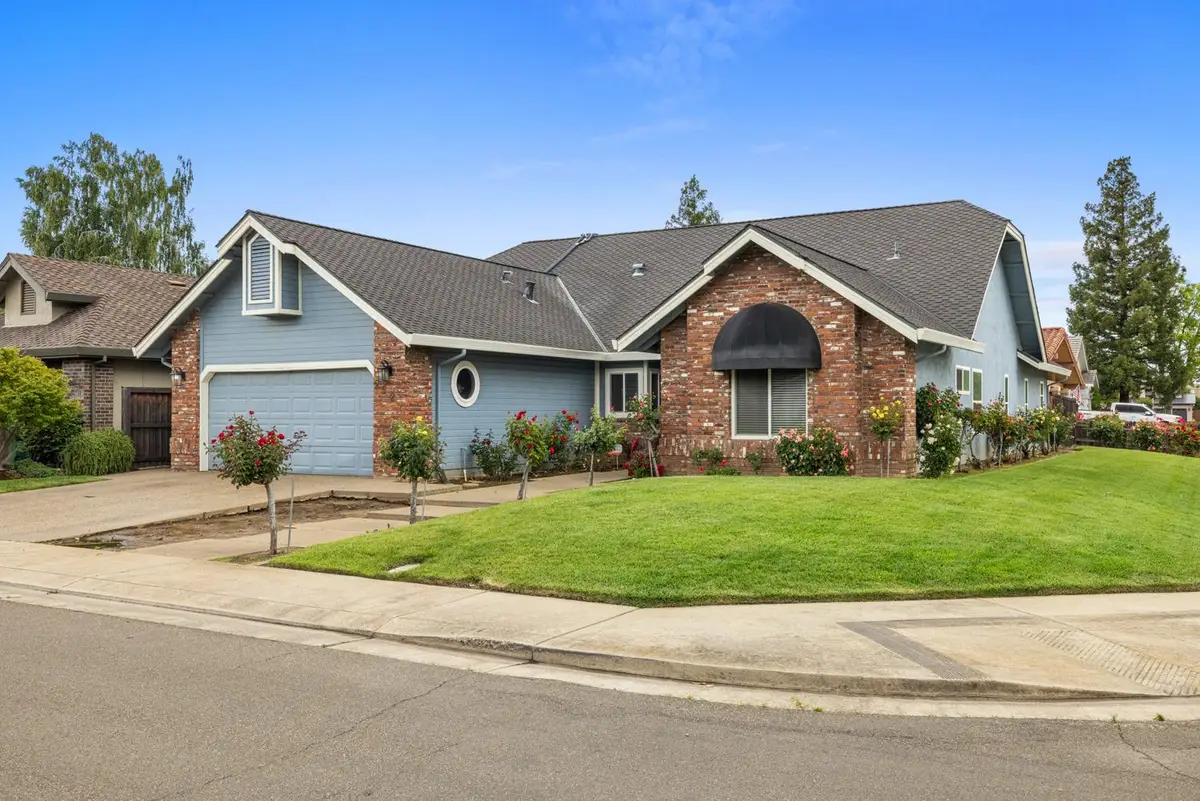 2527 Amberwood Drive, Lodi, CA 95242 - #1