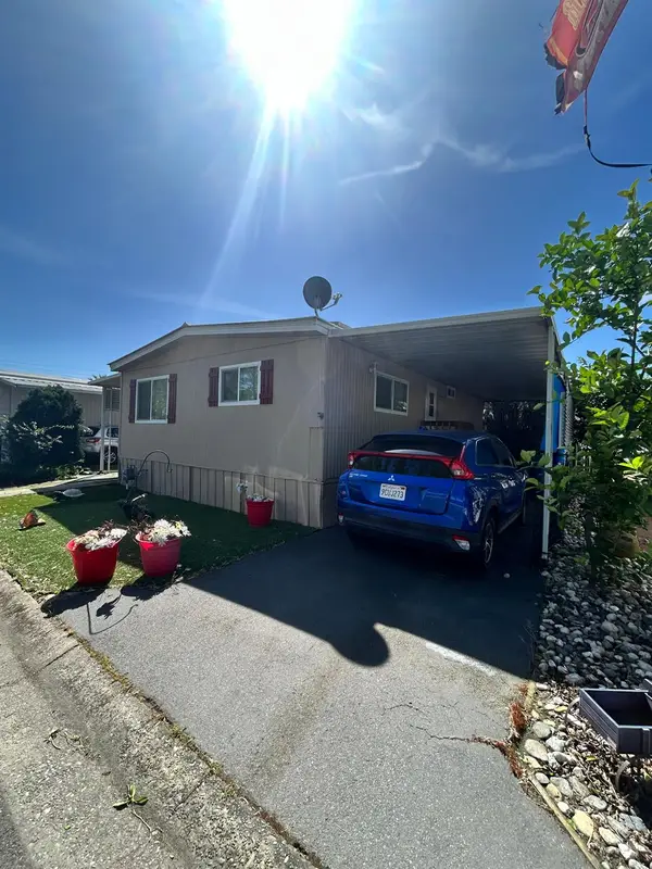 160 Gumtree Dr., Rancho Cordova, CA 95670