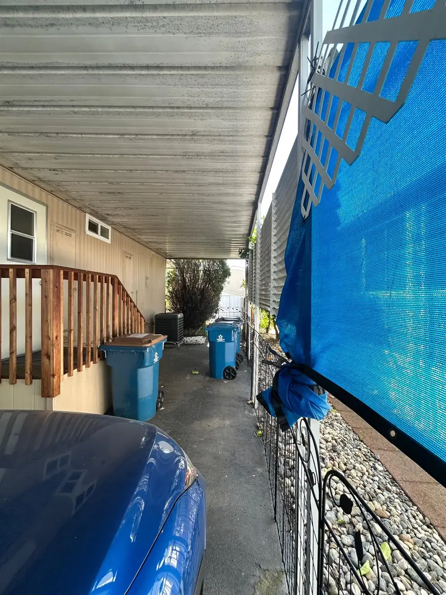 160 Gumtree Dr., Rancho Cordova, CA 95670 - #2