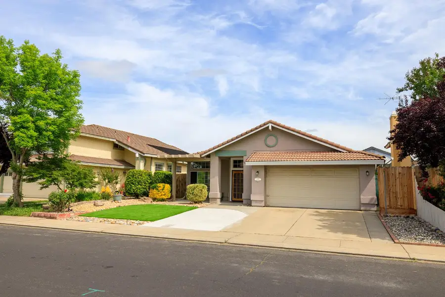 3817 Wilkesboro Avenue, Modesto, CA 95357 - #3