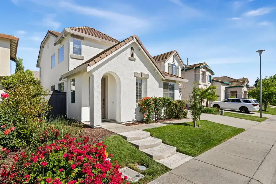 24 Sabre Court, Sacramento, CA 95835 - #3