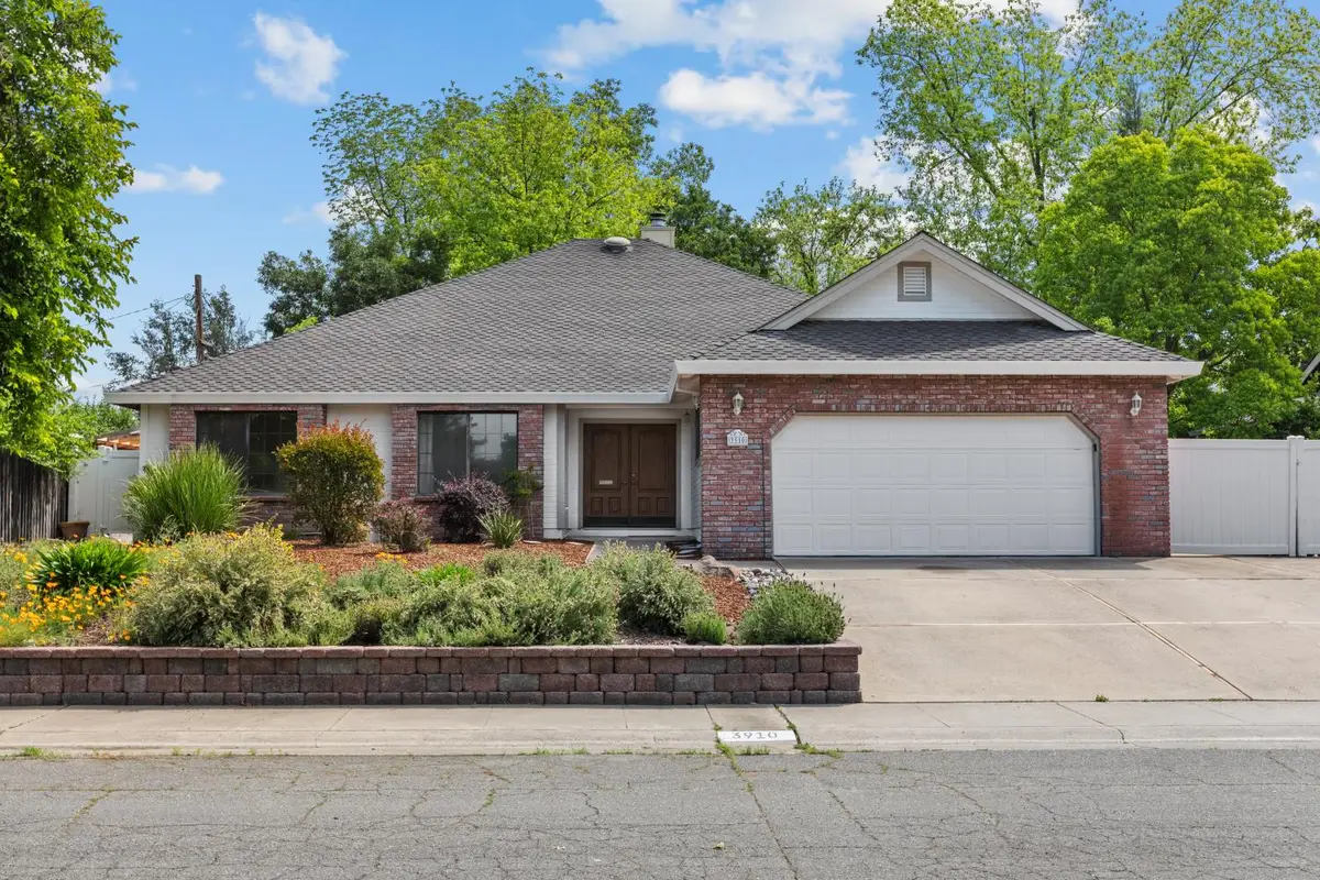 3910 Adelheid Way, Sacramento, CA 95821 - #1