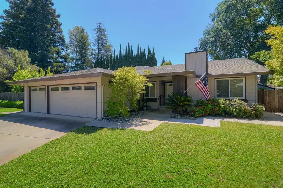 7107 Riverside Boulevard, Sacramento, CA 95831 - #2