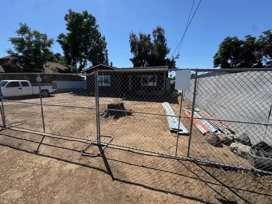 1605 El Dorado Avenue, Modesto, CA 95358 - #3