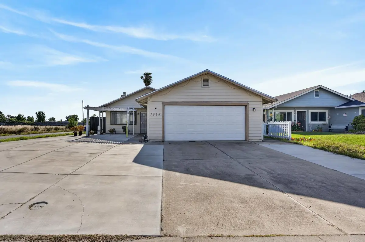 7598 Citrus Avenue, Sacramento, CA 95823 - #1
