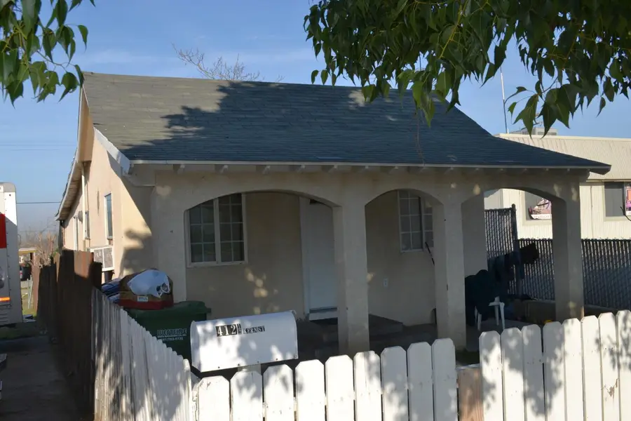 412 Kern Street, Taft, CA 93268 - #3