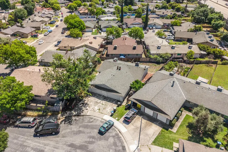 7329 Kelley Drive, Stockton, CA 95207 - #2