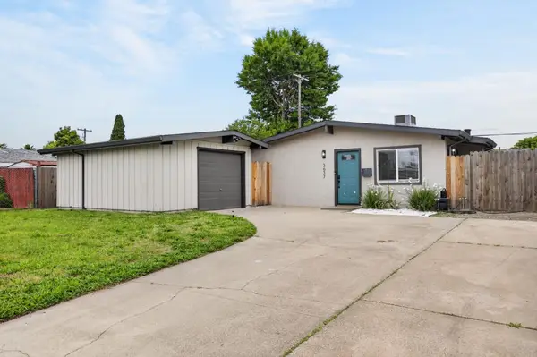 3637 Floral Drive, North Highlands, CA 95660