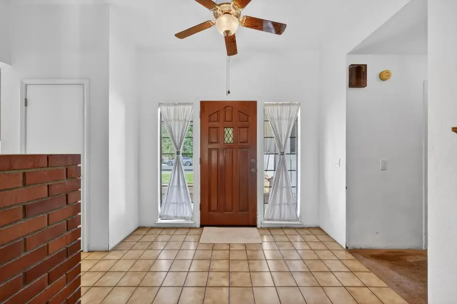 1703 Moraga Way, Roseville, CA 95661 - #3