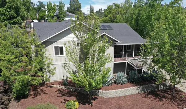 1235 Suzanne Dr, Angels Camp, CA 95222