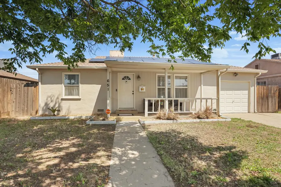 651 Pine Street, Manteca, CA 95336 - #2