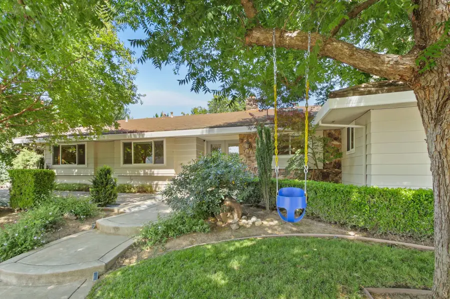 380 Wilhaggin Drive, Sacramento, CA 95864 - #3