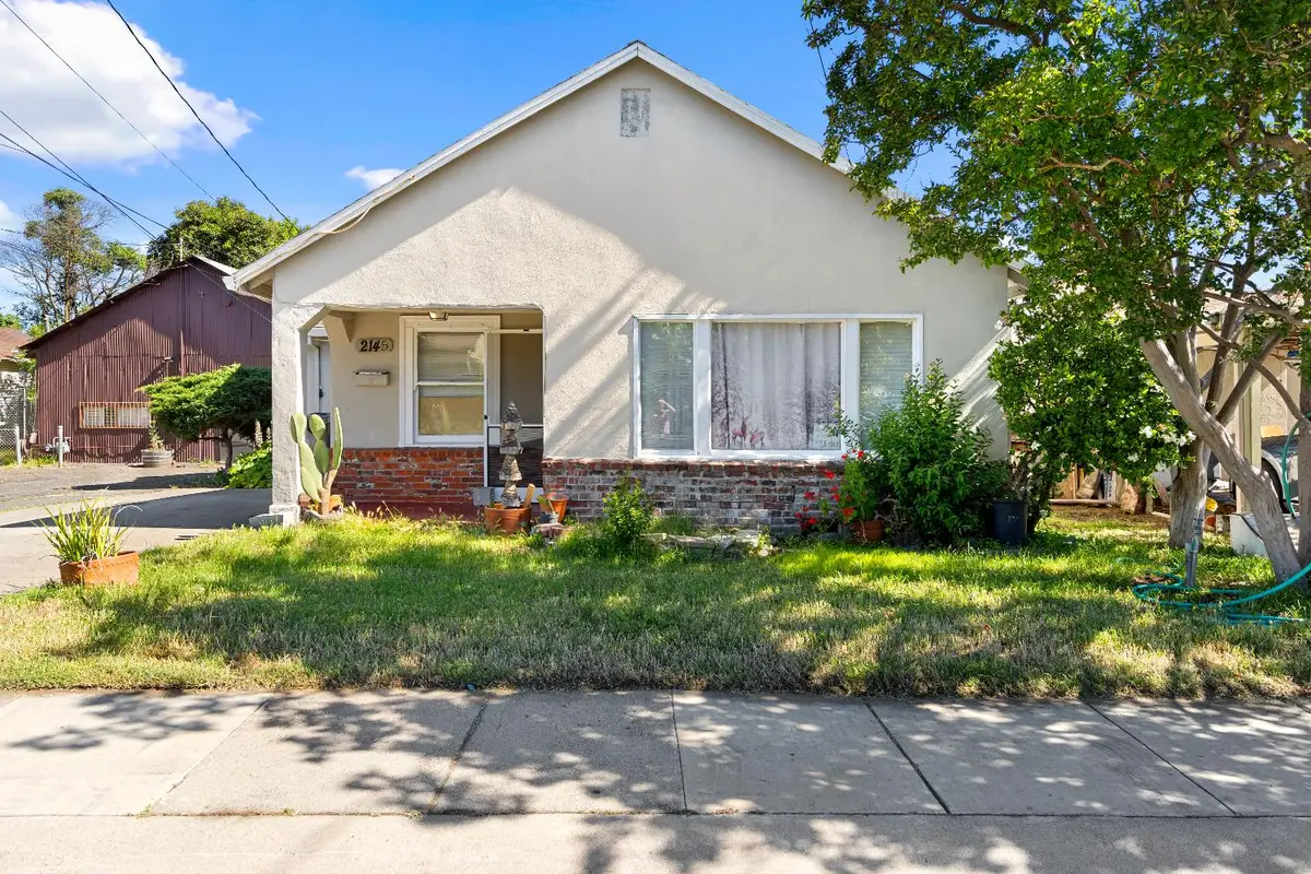 2145 Perkins Way, Sacramento, CA 95818 - #1