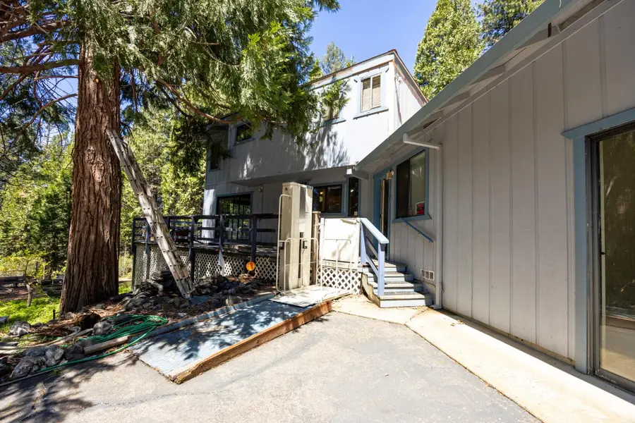 2070 King Of The Mountain Road, Pollock Pines, CA 95726 - #3
